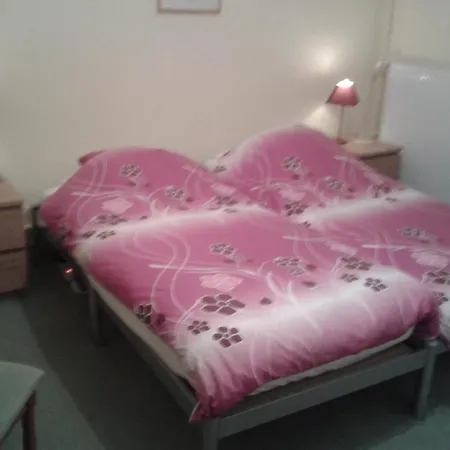Bed & Breakfast La Mosane Lustin